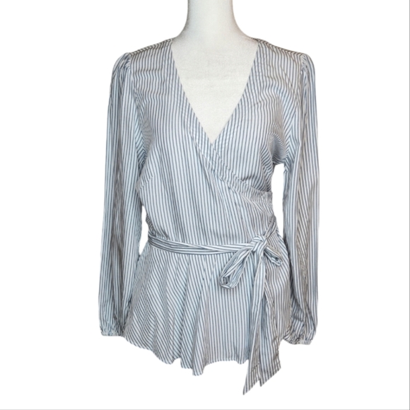 NEW Loft True Wrap Striped Top Size Small - Picture 1 of 7